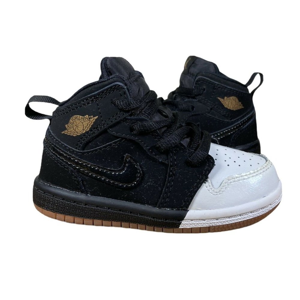 Nike Air Jordan I 1 Mid Black White Dipped Toe 644